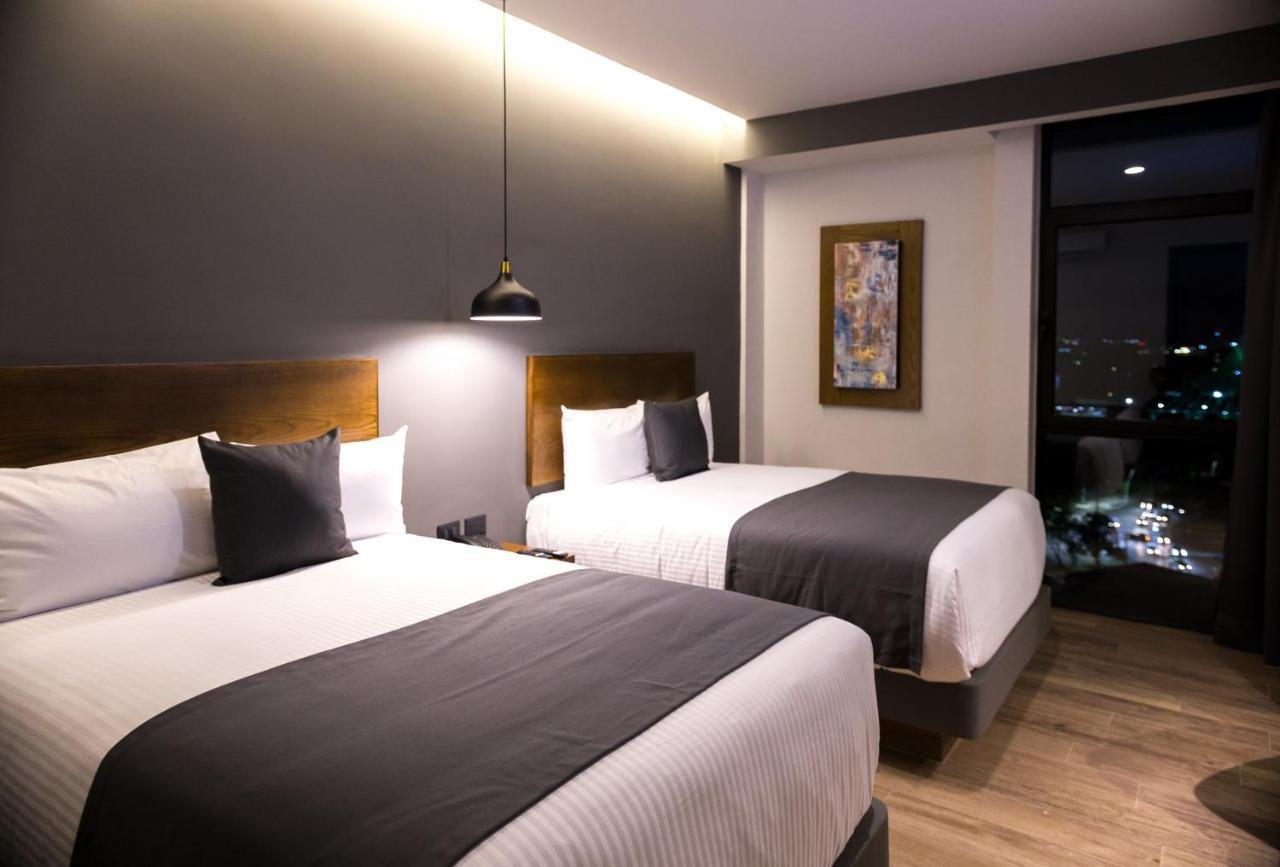 Gumont Guadalajara Lopez Mateos - Minerva Hotel Kültér fotó