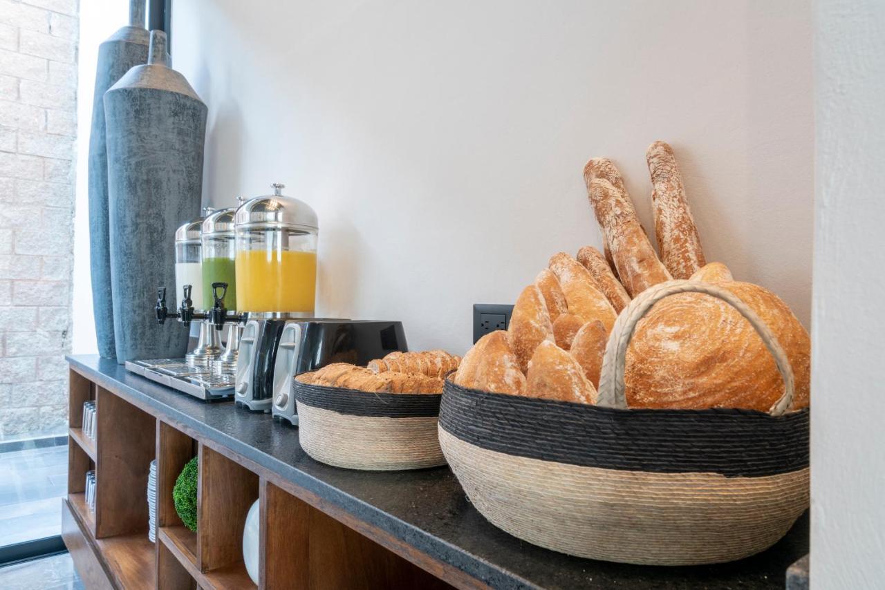 Gumont Guadalajara Lopez Mateos - Minerva Hotel Kültér fotó