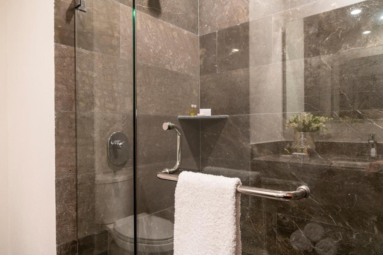 Gumont Guadalajara Lopez Mateos - Minerva Hotel Kültér fotó
